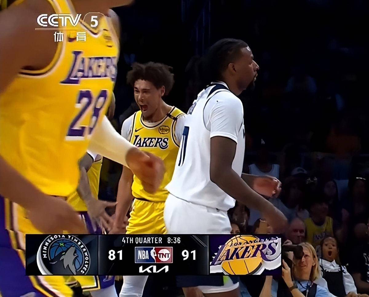 江南运动中心游泳馆-NBA新赛季揭幕战惊现逆转，焦点纷呈的简单介绍
