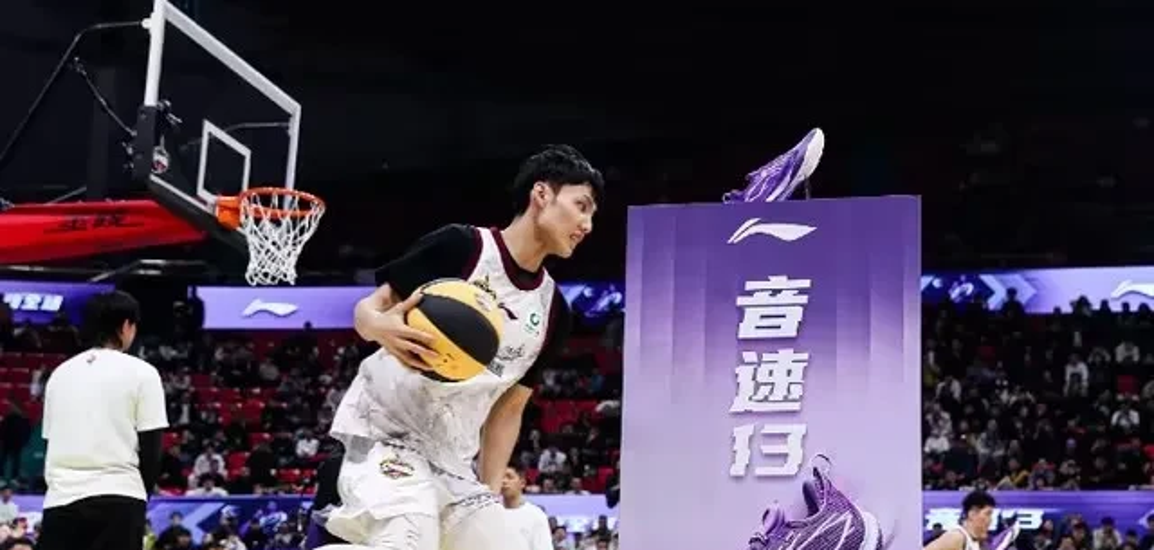 包含东南亚新晋球员入选国际联赛全明星赛的词条